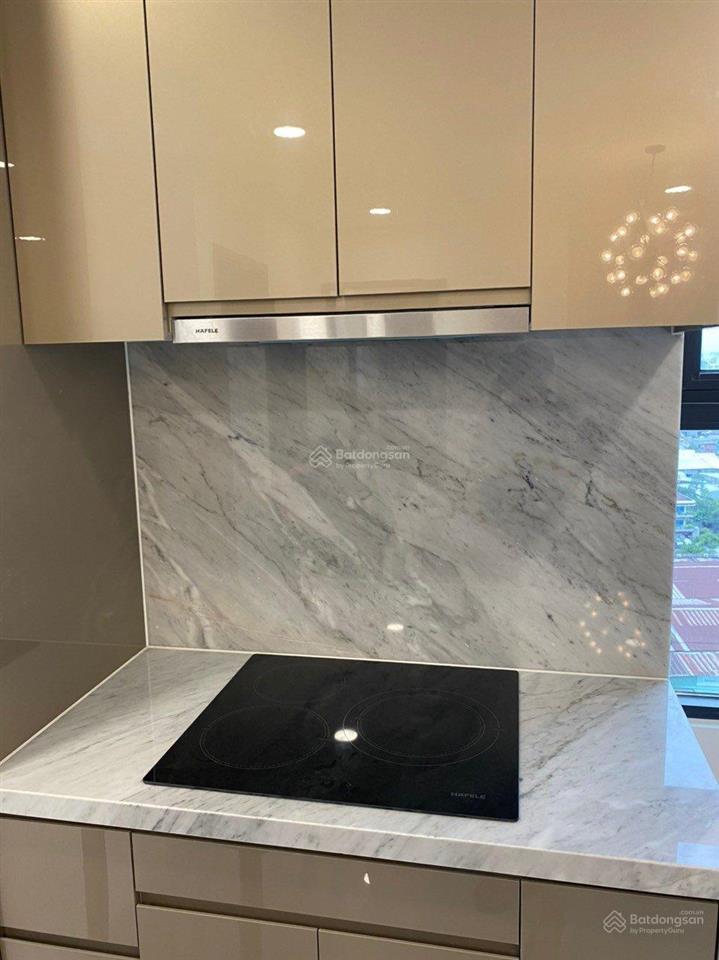 Kingdom 101  cho thuê 20tr/tháng full thất loại căn hộ full kính, xem nhà  loan 0901 430 ***