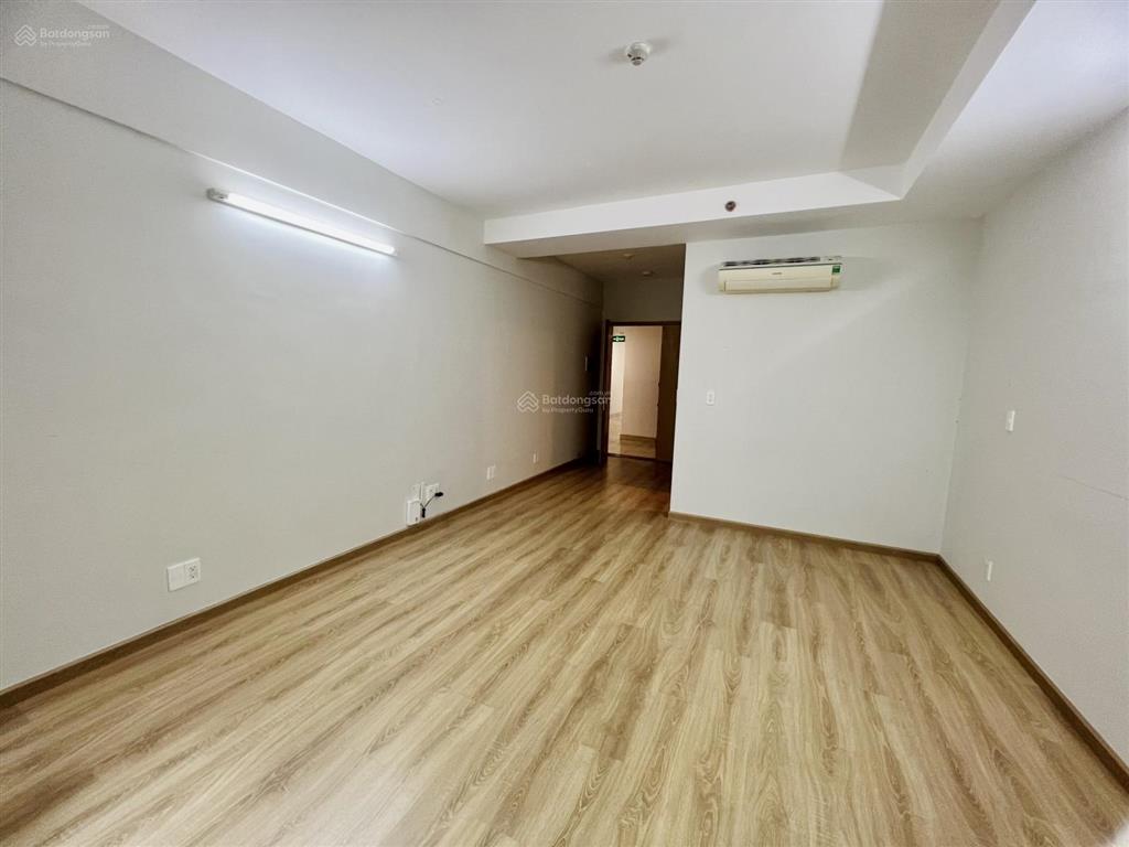 Cho thuê gấp căn hộ 40m² q10  giá 12tr/tháng nt rèm và máy lạnh đang trống sẵn có thể vào ngay