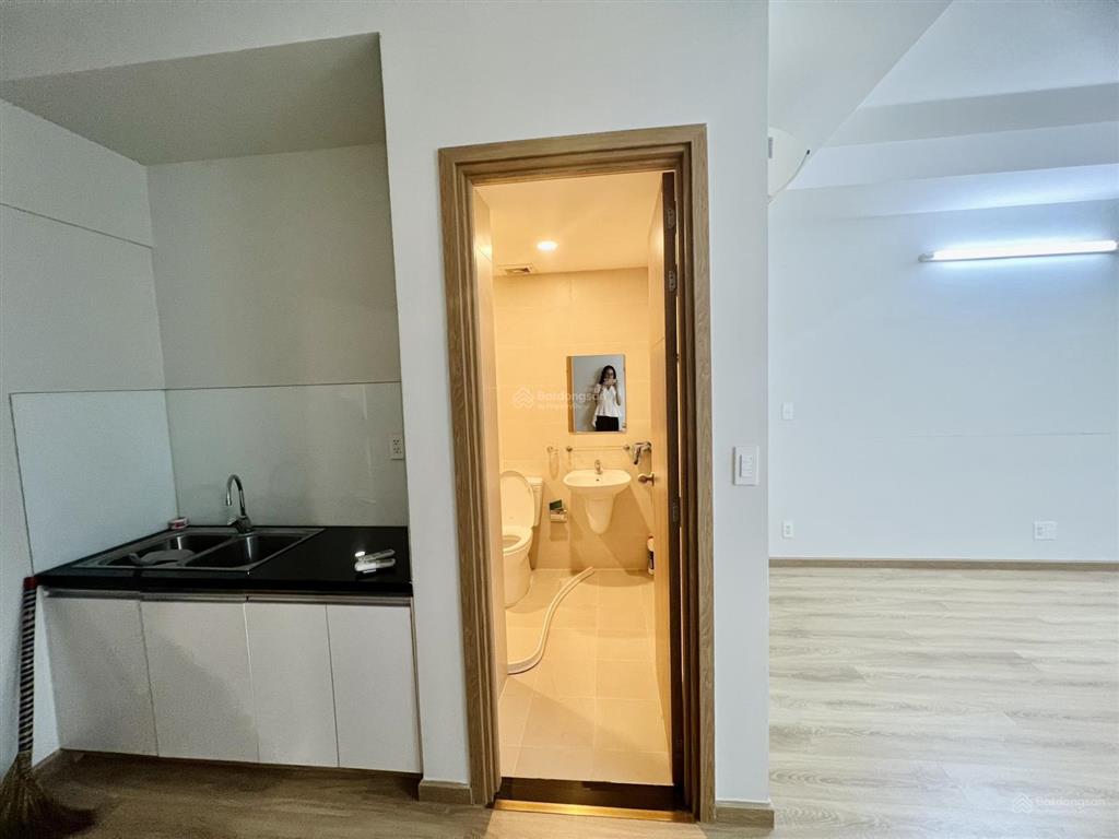 Cho thuê gấp căn hộ 40m² q10  giá 12tr/tháng nt rèm và máy lạnh đang trống sẵn có thể vào ngay