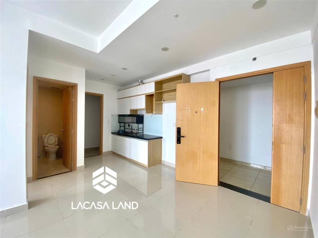 Cho thuê căn hộ charmington q10  72m2 2pn 2wc ntcb giá 17tr/tháng xem nhà  0901 430 ***  ng loan