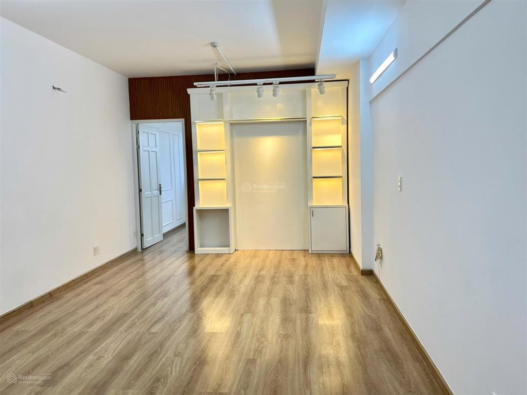 Văn phòng  charmington q10 31m2 9,5tr/th được đkgpkd sử dụng toàn thời gian  0901 430 ***  loan