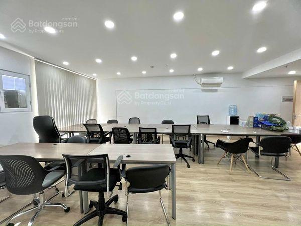 Cho thuê văn phòng căn góc dt 70m2, 24triệu/tháng, mặt tiền cao thắng, q10,  0901 430 *** loan