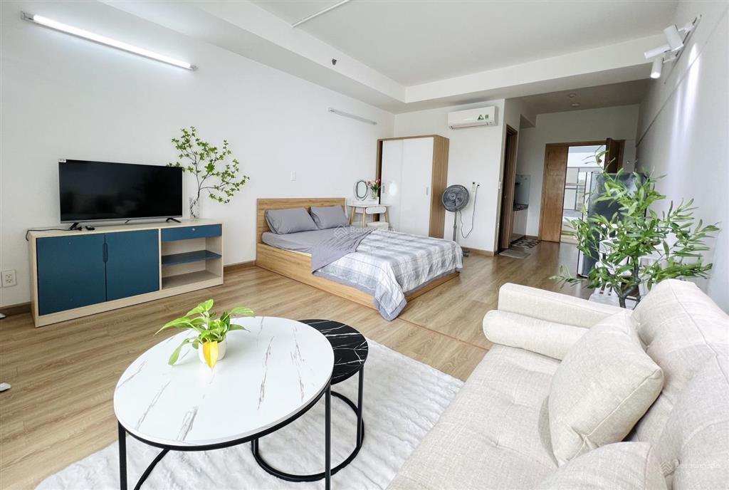 Studio  xinh nội thất y như trong hình giá thuê 13tr/tháng free 2 suất hồ bơi xem nhà thực tế loan