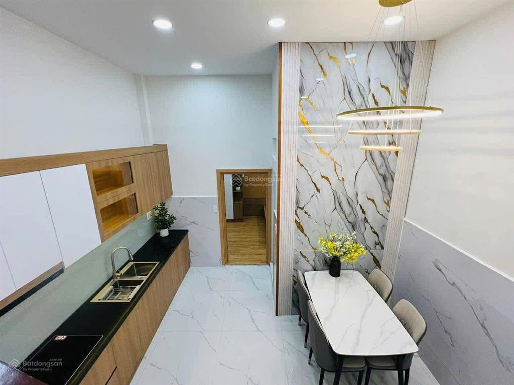 Bán nhà đẹp đón tết phạm văn chiêu 50.7m2 3pn (có pn trệt) chỉ 5.85 tỷ