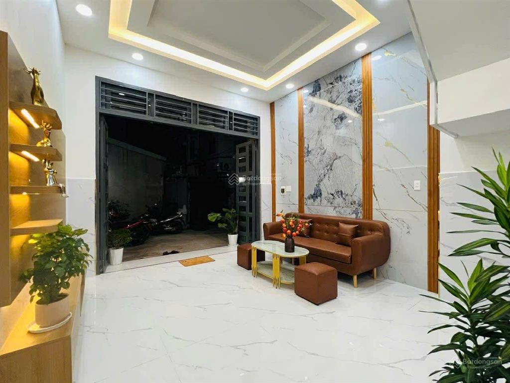 Bán nhà đẹp đón tết phạm văn chiêu 50.7m2 3pn (có pn trệt) chỉ 5.85 tỷ