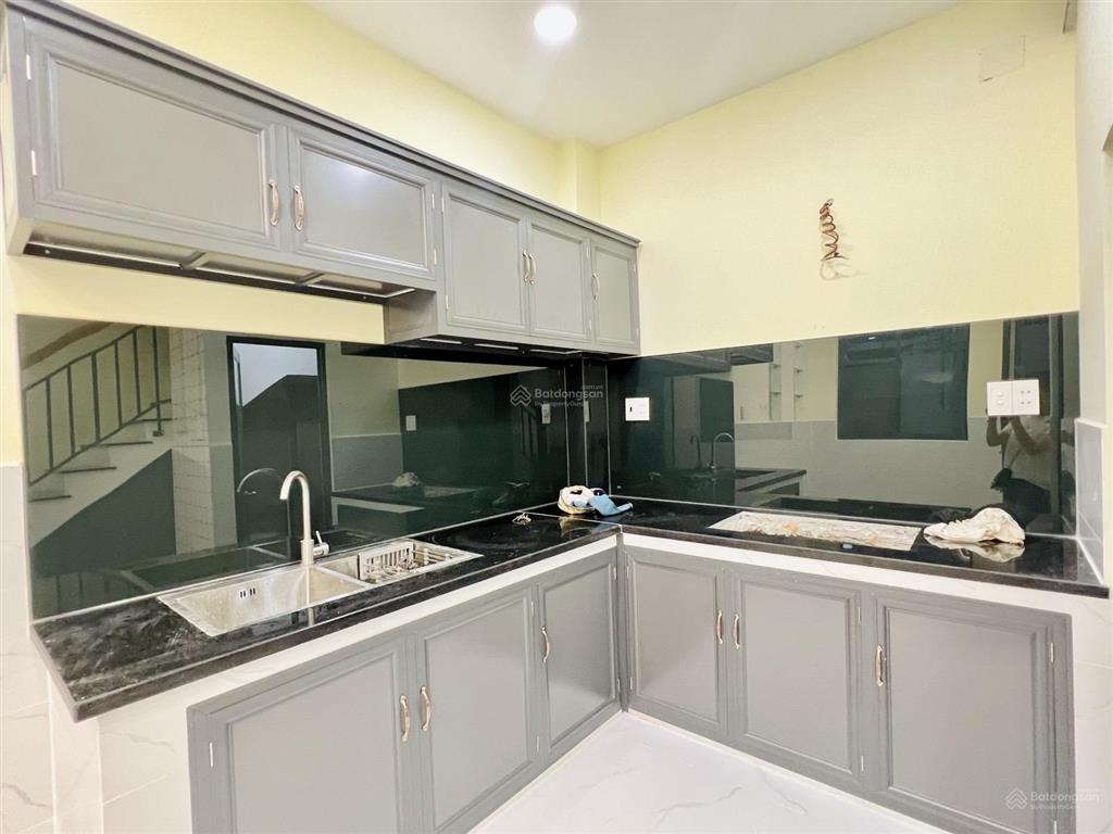 Bán nhà tân phú 1/ lê lư nhà mới 2 tầng btct 2pn gần mặt tiền chỉ 3.35 tỷ