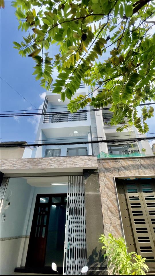 Bán nhà ngay trường chinh 4 tầng btct xe tải thông song hành 4pn 5wc, sân thượng trước sau