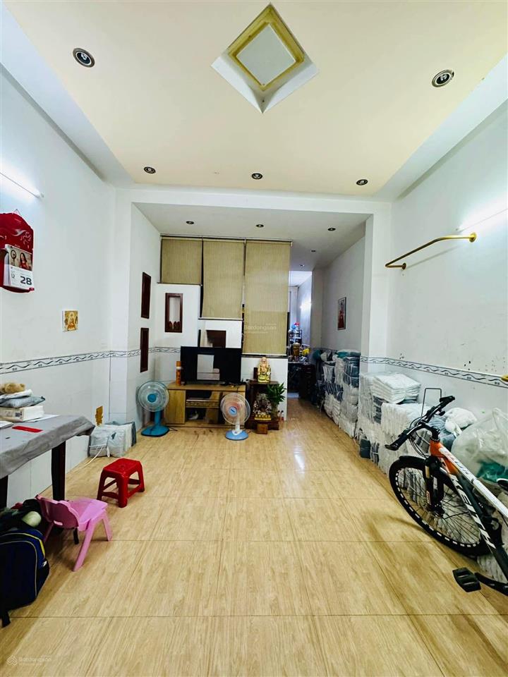 Bán nhà hẻm ô tô trần thị trọng 55m 2 tầng giá 5.6 tỷ