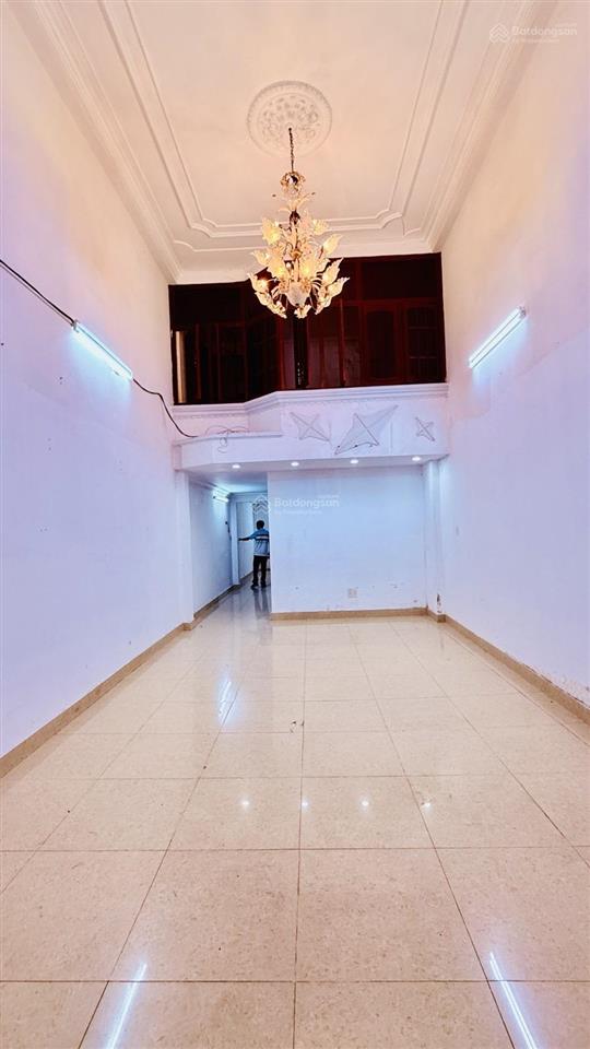 Bán nhà phan văn hớn hxh ngủ trong nhà 4pn có mặt bằng kinh doanh chỉ 5.55 tỷ