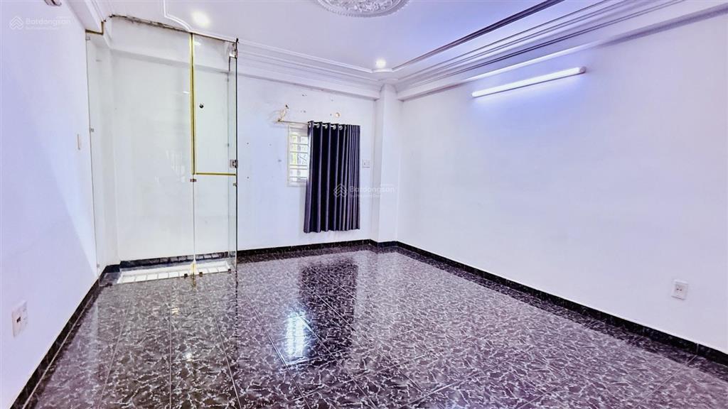 Bán nhà phan văn hớn hxh ngủ trong nhà 4pn có mặt bằng kinh doanh chỉ 5.55 tỷ
