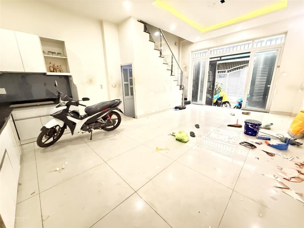 Bán nhà trường chinh, tây thạnh, tân phú ngang 5m hiếm 4 tầng btct chỉ 5.25 tỷ