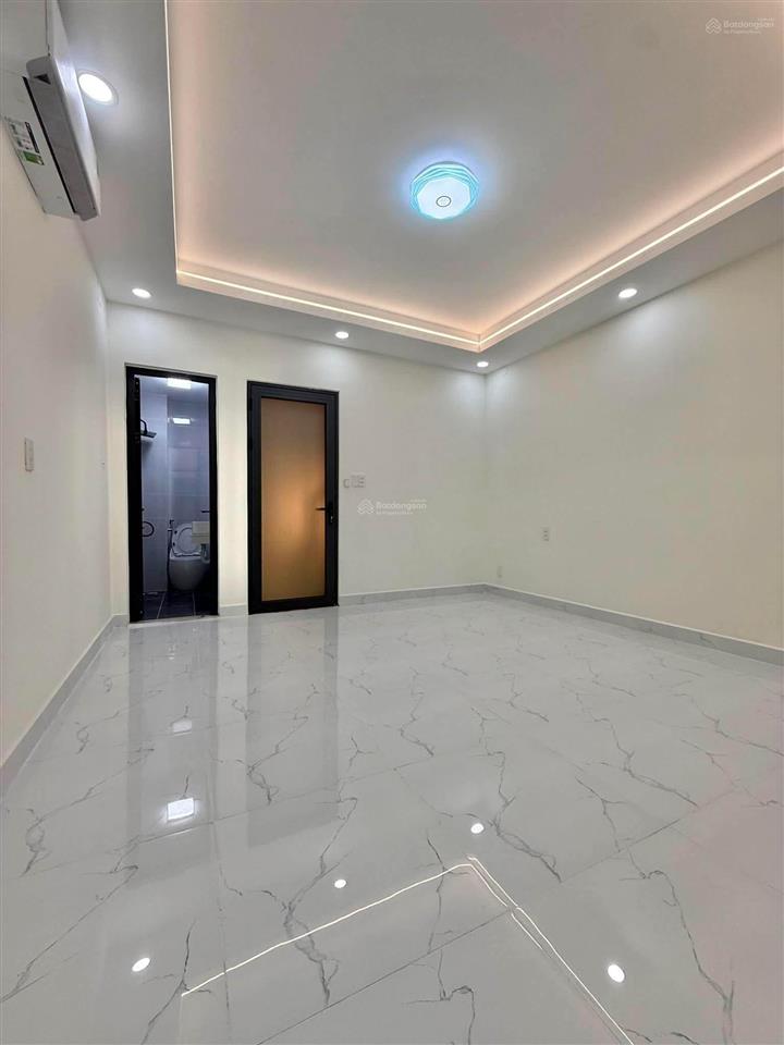 Bán nhà 5 tầng btct gần đại học công thương tân phú, full nội thất chỉ 5.75 tỷ