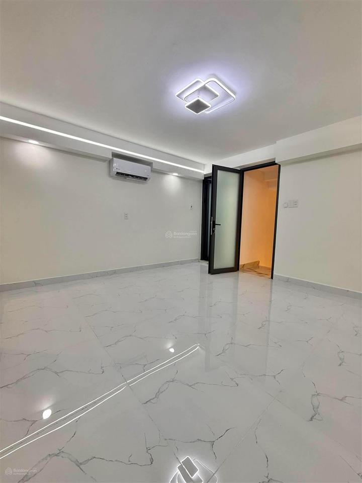 Bán nhà 5 tầng btct gần đại học công thương tân phú, full nội thất chỉ 5.75 tỷ