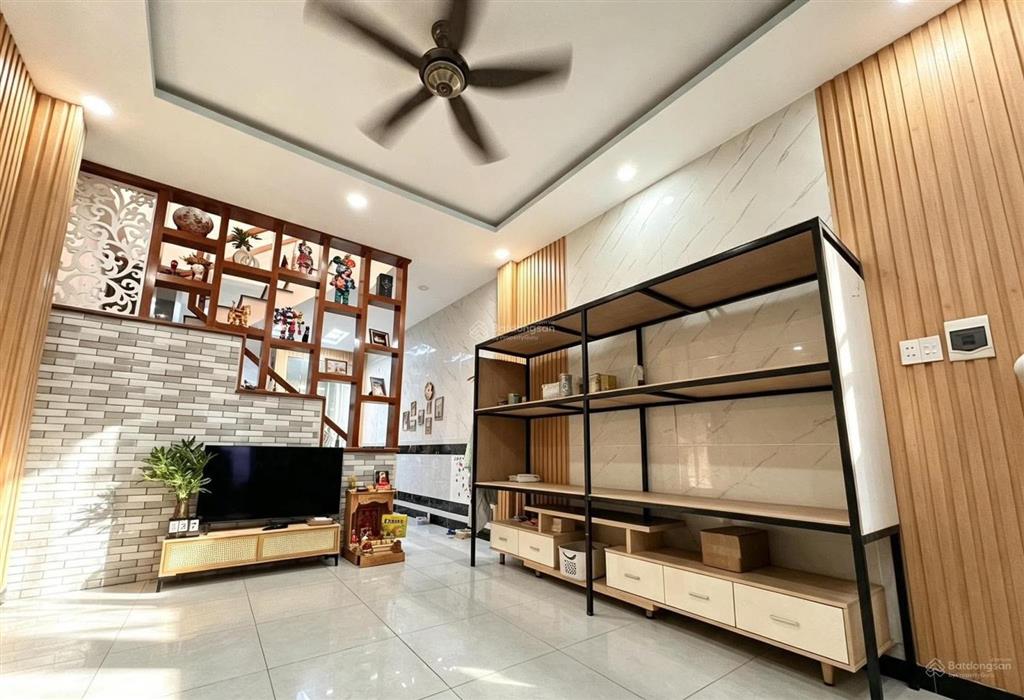 Bán nhà quang trung, gò vấp 52,4m 2 tầng 2pn gần chợ hạnh thông tây chỉ 5,5 tỷ
