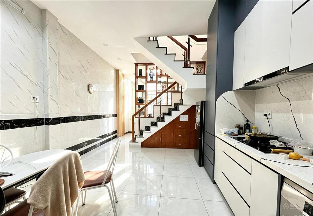 Bán nhà quang trung, gò vấp 52,4m 2 tầng 2pn gần chợ hạnh thông tây chỉ 5,5 tỷ