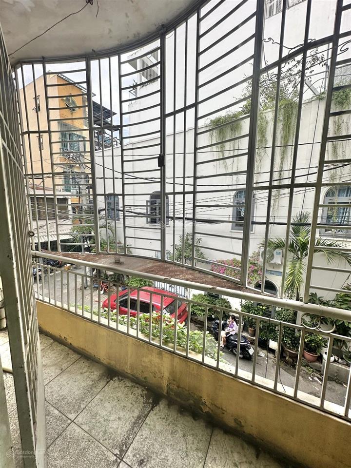 Bán nhà hẻm xe hơi quay đầu ni sư huỳnh liên, tân bình nhà 2 tầng 2pn giá 4,5 tỷ
