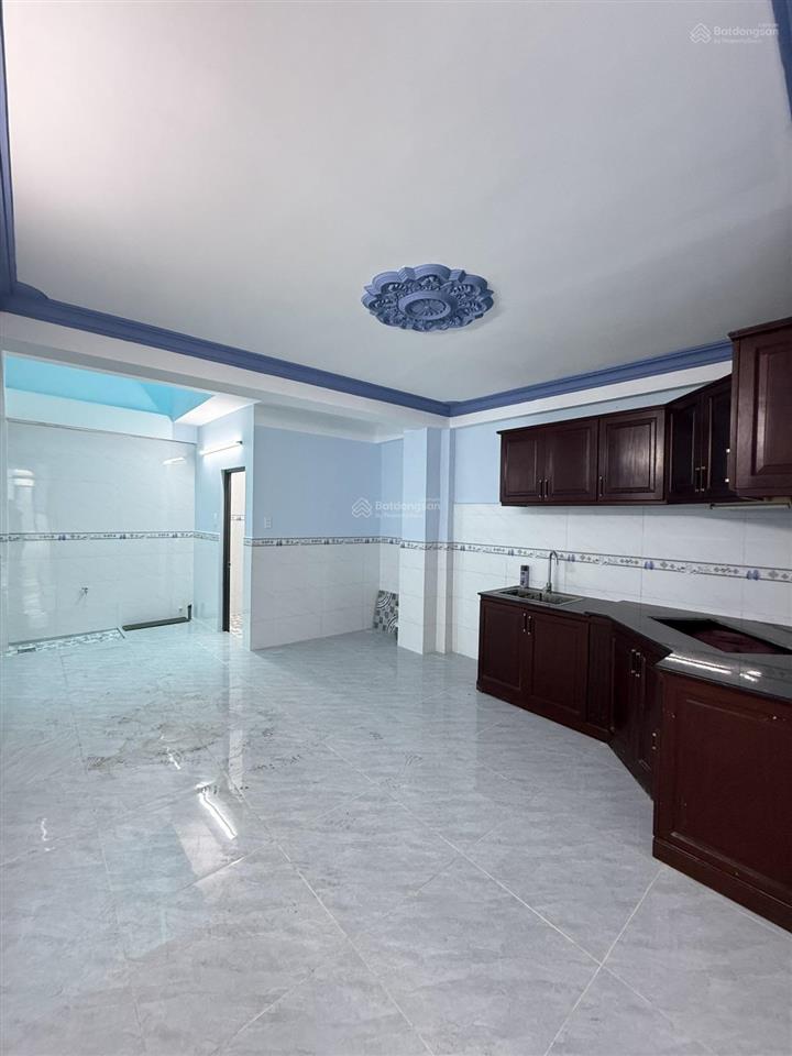 Bán nhà xe hơi thông, đht 40, tân hưng thuận, quận 12, 82m, 5pn, có sân đậu ô tô, giá 6,7 tỷ