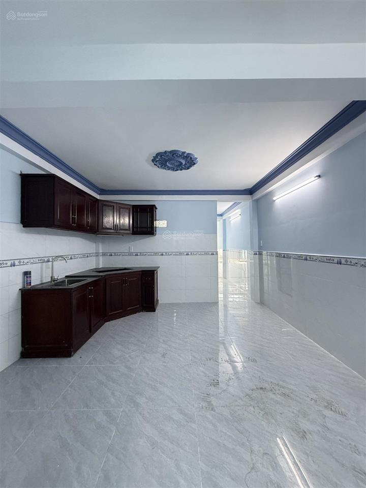 Bán nhà xe hơi thông, đht 40, tân hưng thuận, quận 12, 82m, 5pn, có sân đậu ô tô, giá 6,7 tỷ