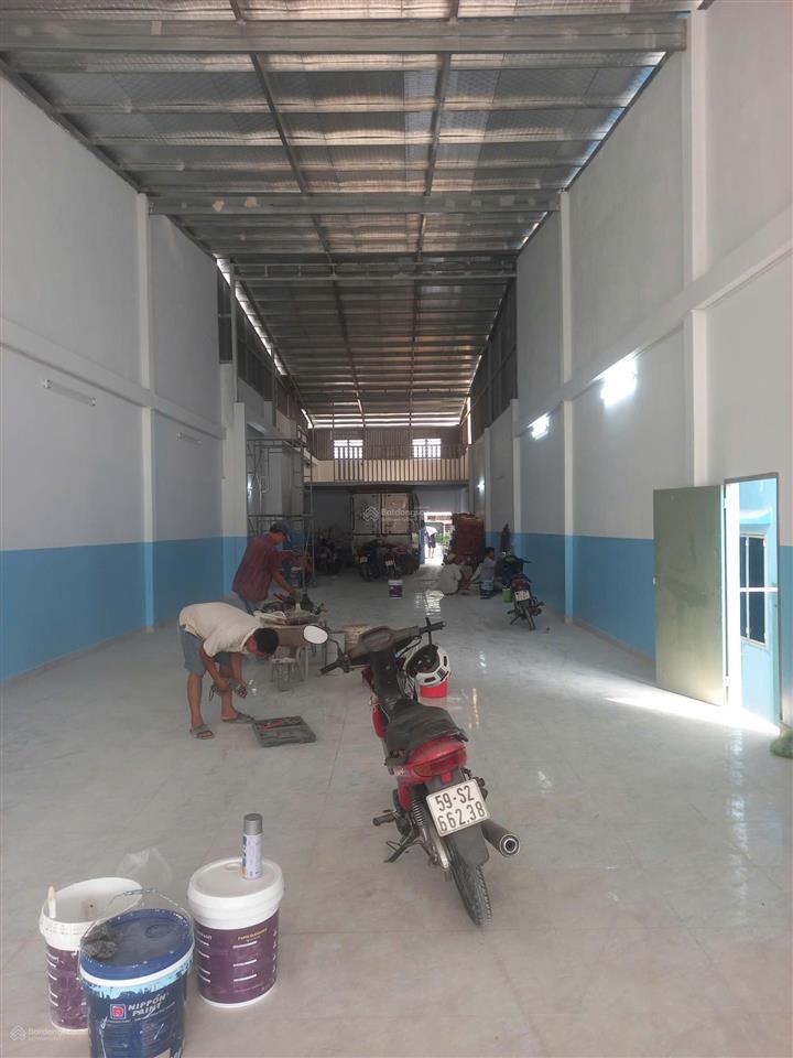 Cho thuê nhà xưởng hóc môn, xưởng mới 100%, dt xưởng 280m², giá 18tr/tháng