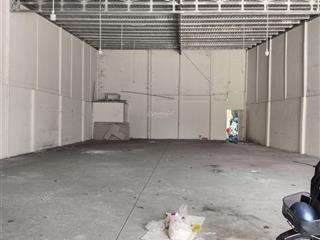 Cho thuê nhà xưởng gần cầu vượt củ chi, dt 500m2, giá 15tr/tháng