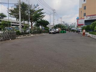 Bán đất trong cụm kcn tân quy củ chi, dt đất 3,7ha, giá 4,5tr/m2