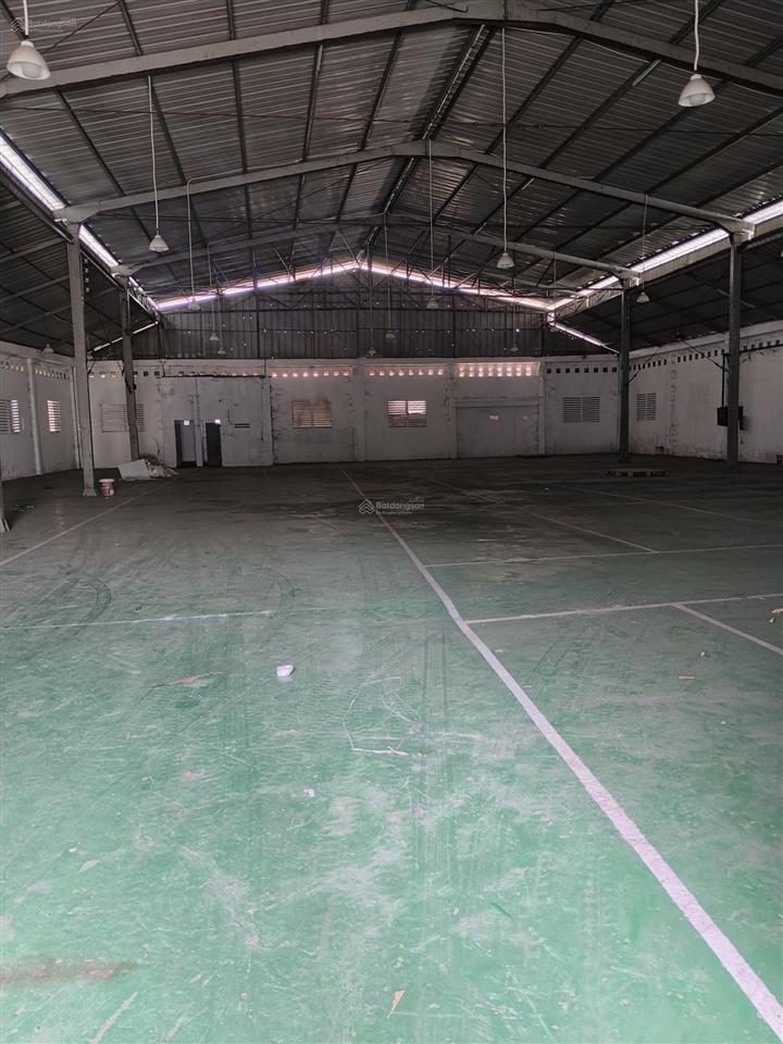 Cho thuê nhà xưởng mt đường ql22, tân phú trung, củ chi, dt xưởng 420m2, giá 15tr/tháng