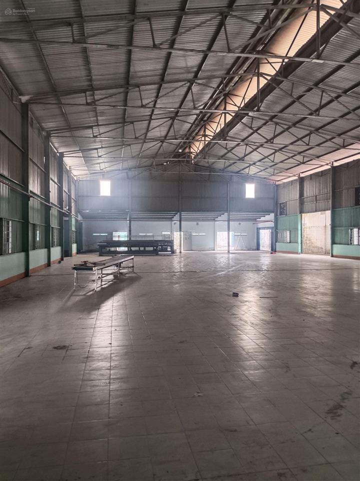 Cho thuê nhà xưởnng 1/ nguyễn ảnh thủ quận 12, dt 3500m2, giá 170tr/tháng