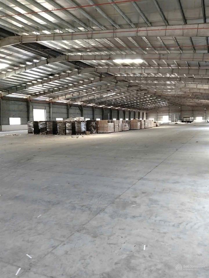Cho thuê nhà xưởng ở bình dương, dtkv 35.000m2, xây dựng 21.000m2, giá 1.4 tỷ/tháng