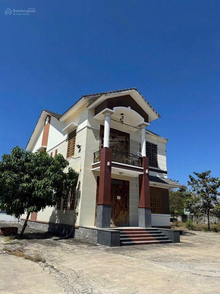 Cho thuê nhà xưởng ở bình dương, dtkv 35.000m2, xây dựng 21.000m2, giá 1.4 tỷ/tháng