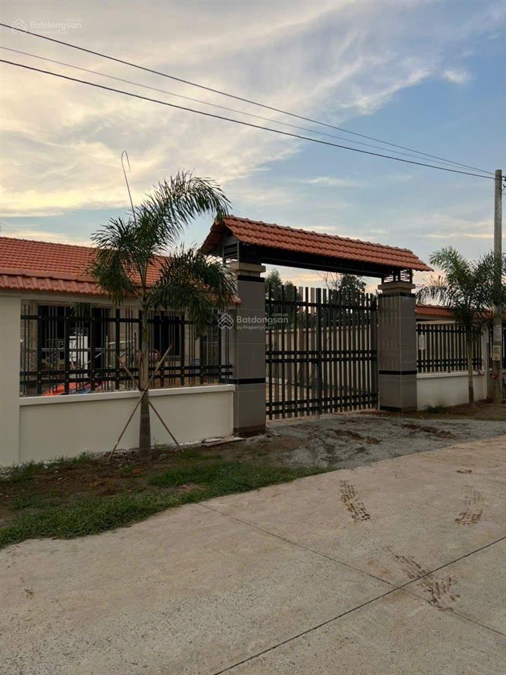 Bán nhà vườn tỉnh lộ 7 củ chi, dt 27*24m=630m2, giá 3,2 tỷ