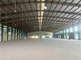 Cho thuê nhà xưởng giáp kcn tân phú trung củ chi, dt 8000m², giá 450tr/tháng