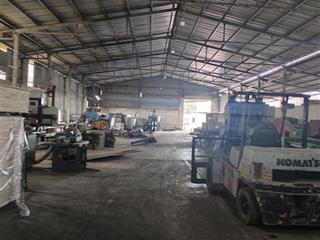 Cho thuê nhà xưởng gần khúc ngã tư tân quy, dt 1500m², đường xe container 40 feet đi 24, giá 50tr/