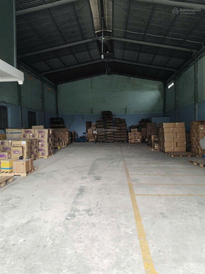 Cho thuê nhà xưởng hóc môn, dt xưởng 350m2, giá 14tr/tháng