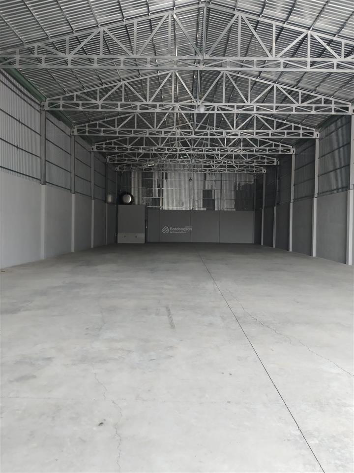Cho thuê nhà xưởng 1/ hồ văn tắng tân phú trung củ chi, dt xưởng 1300m2, giá 44tr/tháng
