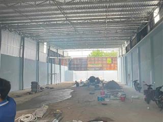 Cho thuê nhà xưởnng 1/ hồ văn tắng tân phú trung củ chi, dt xưởng 1300m2, giá 44tr/tháng