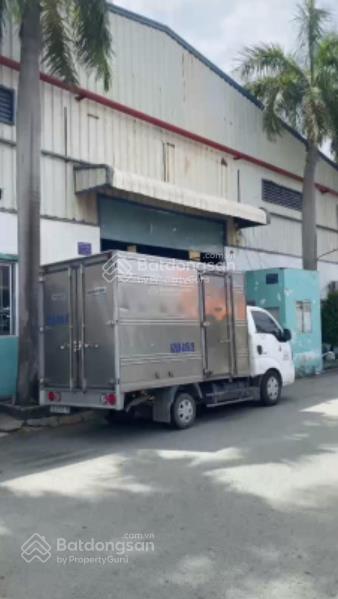 Cho thuê nhà xưởnng đức hòa long an, dtkv 5000m2, xây dựng 2500m2, giá 67.886đ/m2
