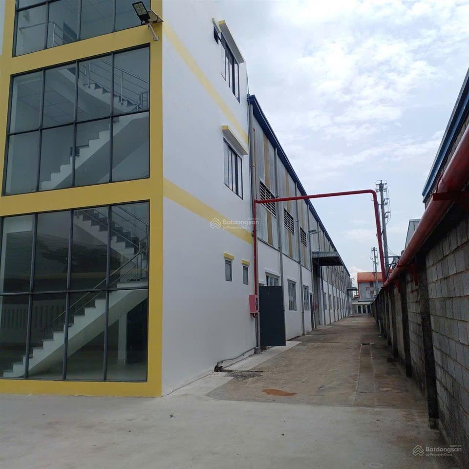 Cho thuê nhà xưởng tân phú trung củ chi, dtkv 15.000m2, xây dựng 6700m2, giá 480tr/tháng
