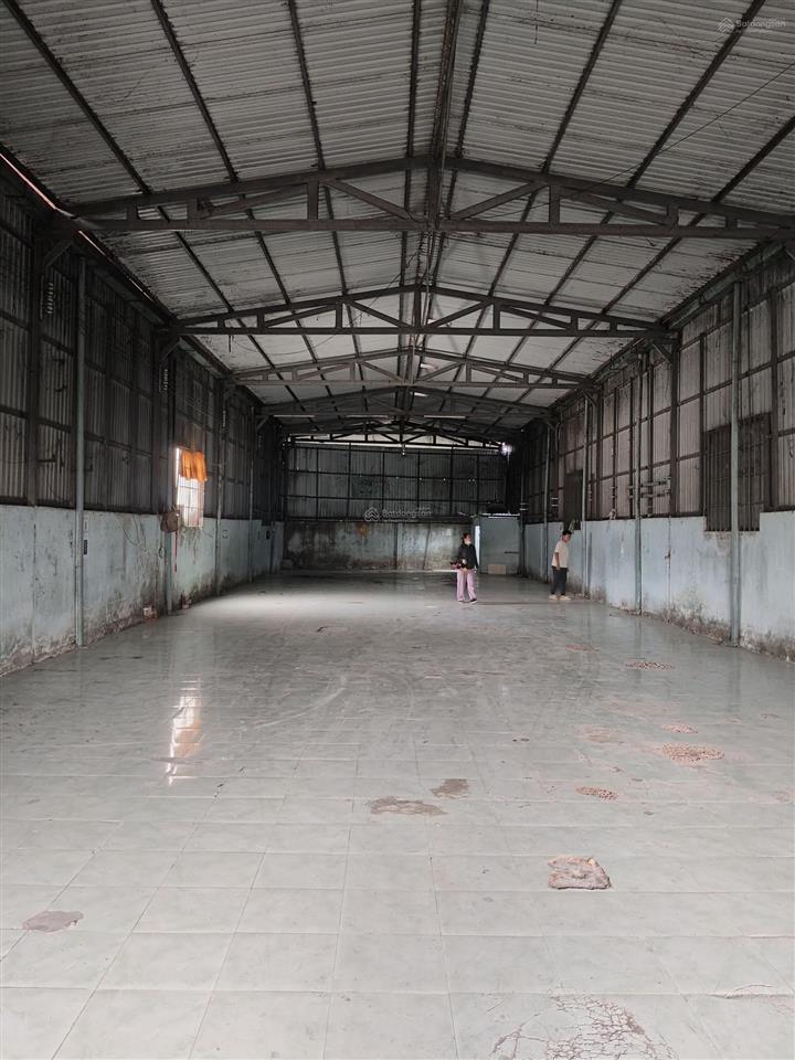 Cho thuê nhà xưởng bà điểm, hóc môn, dt xưởng 500m2, giá 22tr/tháng