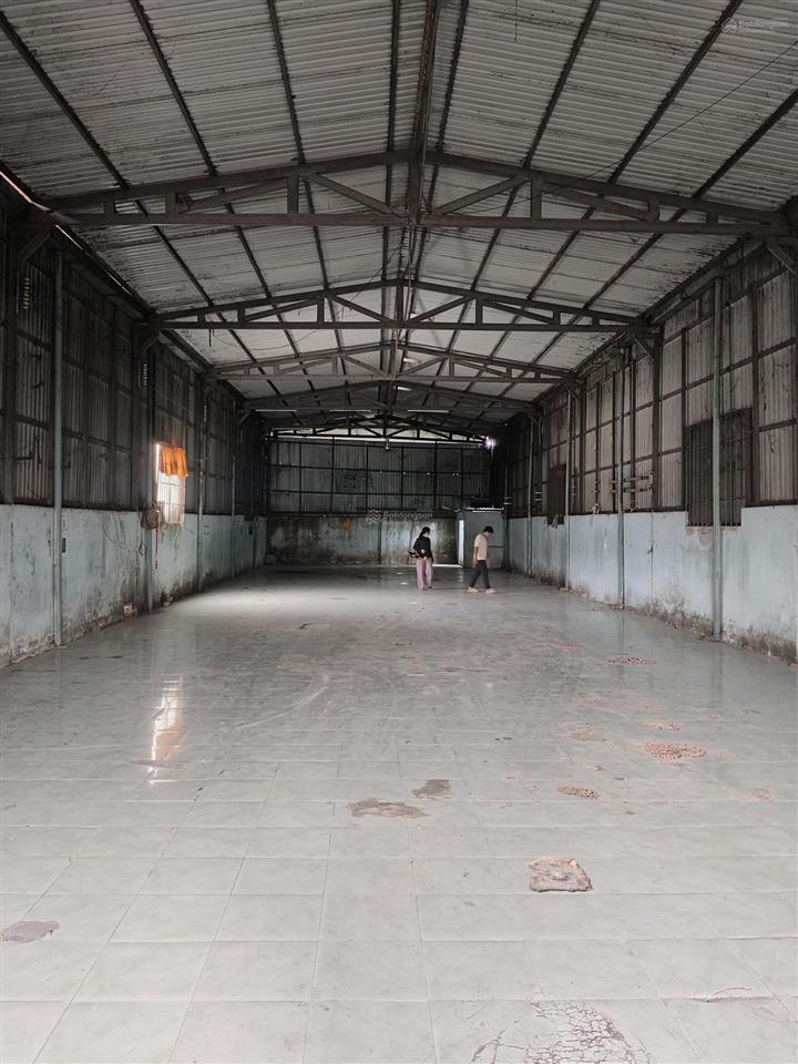 Cho thuê nhà xưởng bà điểm, hóc môn, dt xưởng 500m2, giá 22tr/tháng