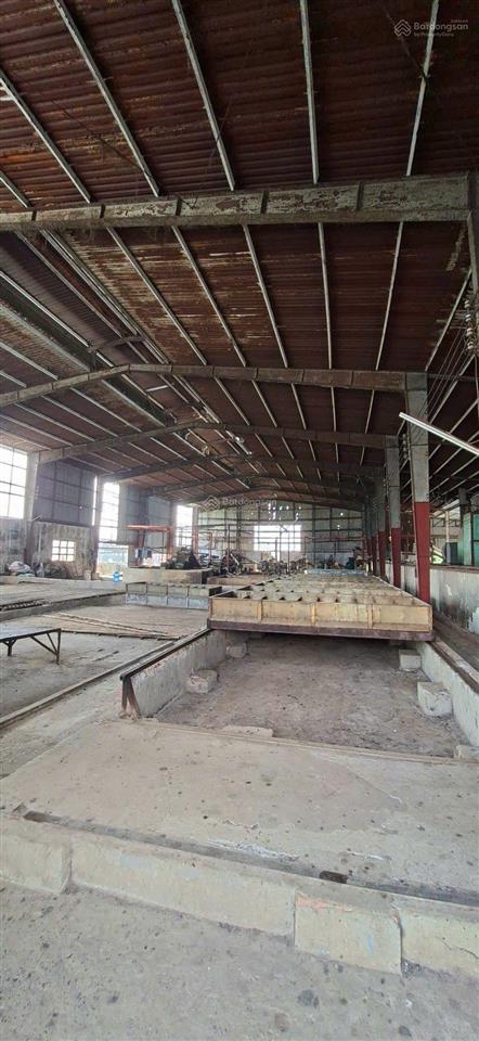 Cho thuê nhà xưởng tân phú trung củ chi, dtkv 7200m2, xây dựng 2500m2, giá 120tr/tháng