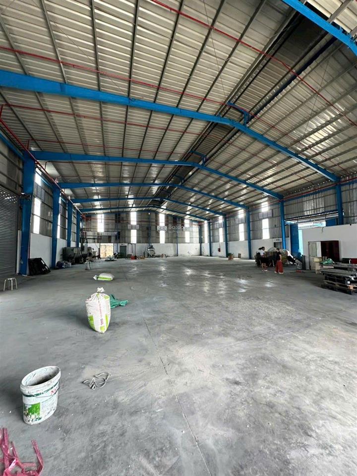Cho thuê nhà xưởng trong kcn đức hòa đông, đức hòa long an, dt xưởng 1000m2, giá 85tr/tháng