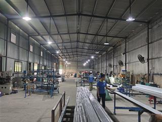 Cho thuê nhà xưởng củ chi, dt xưởng 1400m2, đường xe container 40 feet đi 24, giá 50tr/tháng