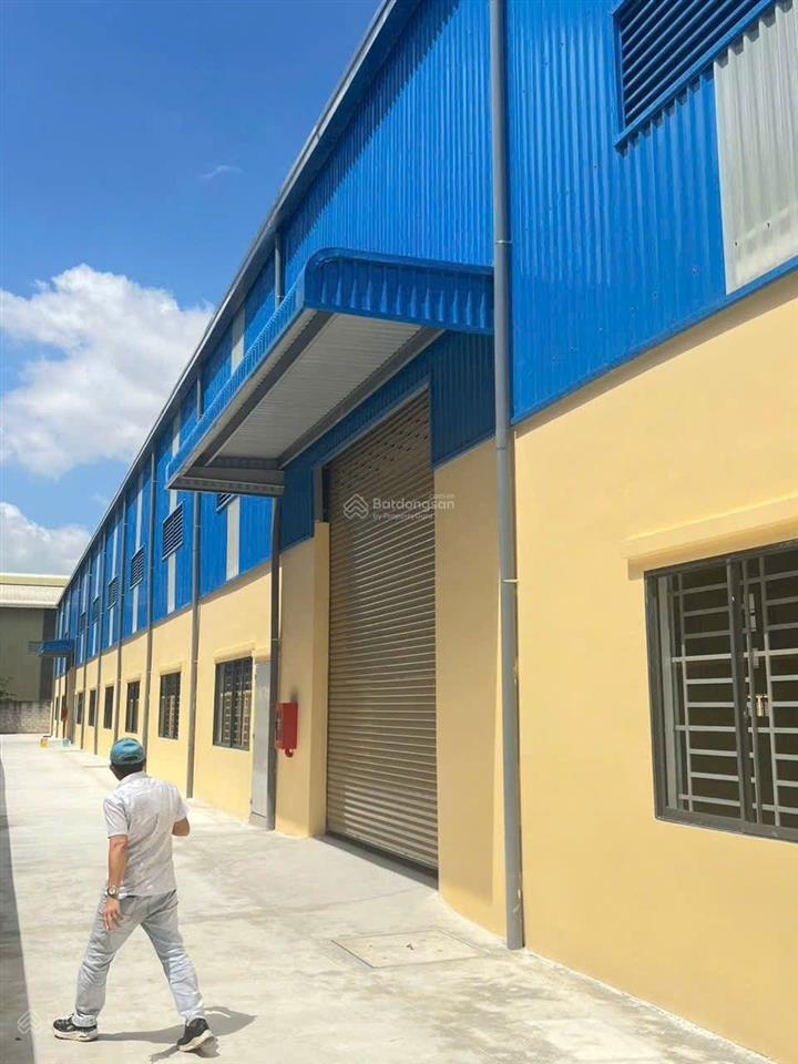 Cho thuê nhà xưởng bình tân, dt xưởng 5000m2, có pccc tự động, tiện làm may mặc, điện tự...