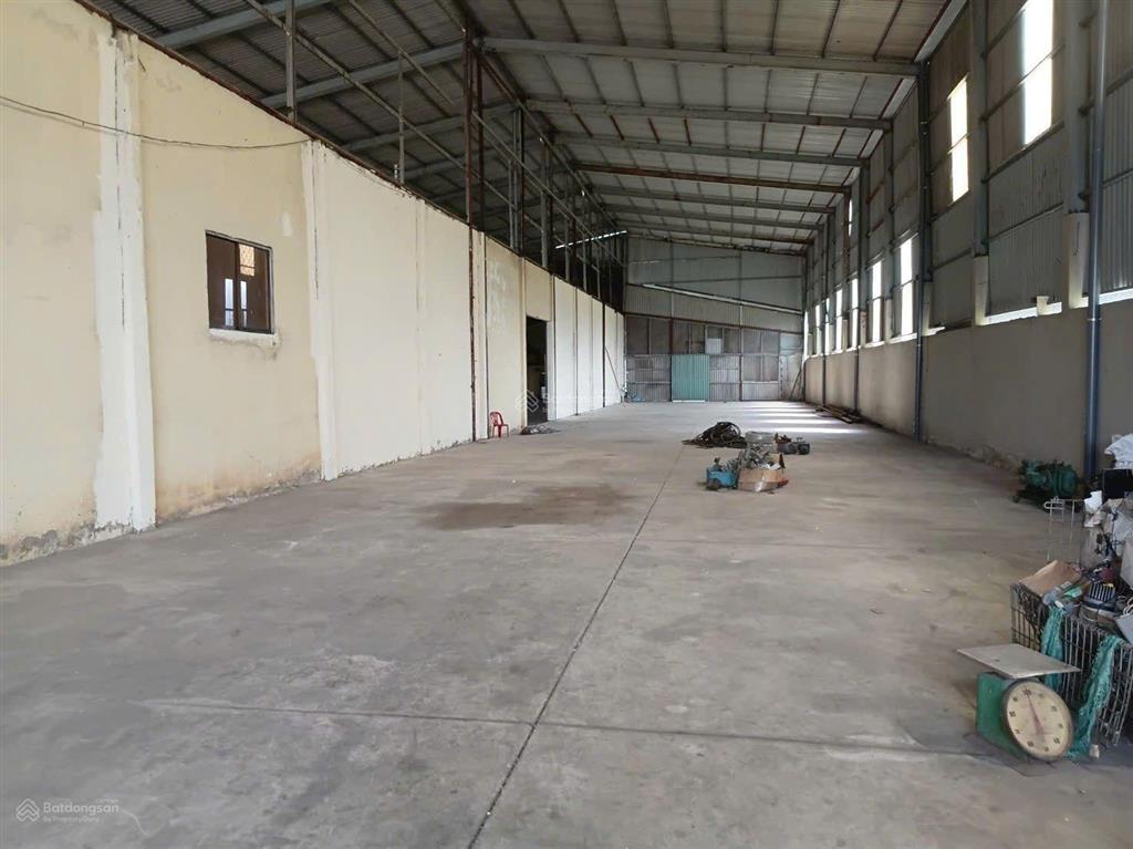 Cho thuê nhà xưởng hóc môn, dt xưởng 500m2, giá 22tr/tháng