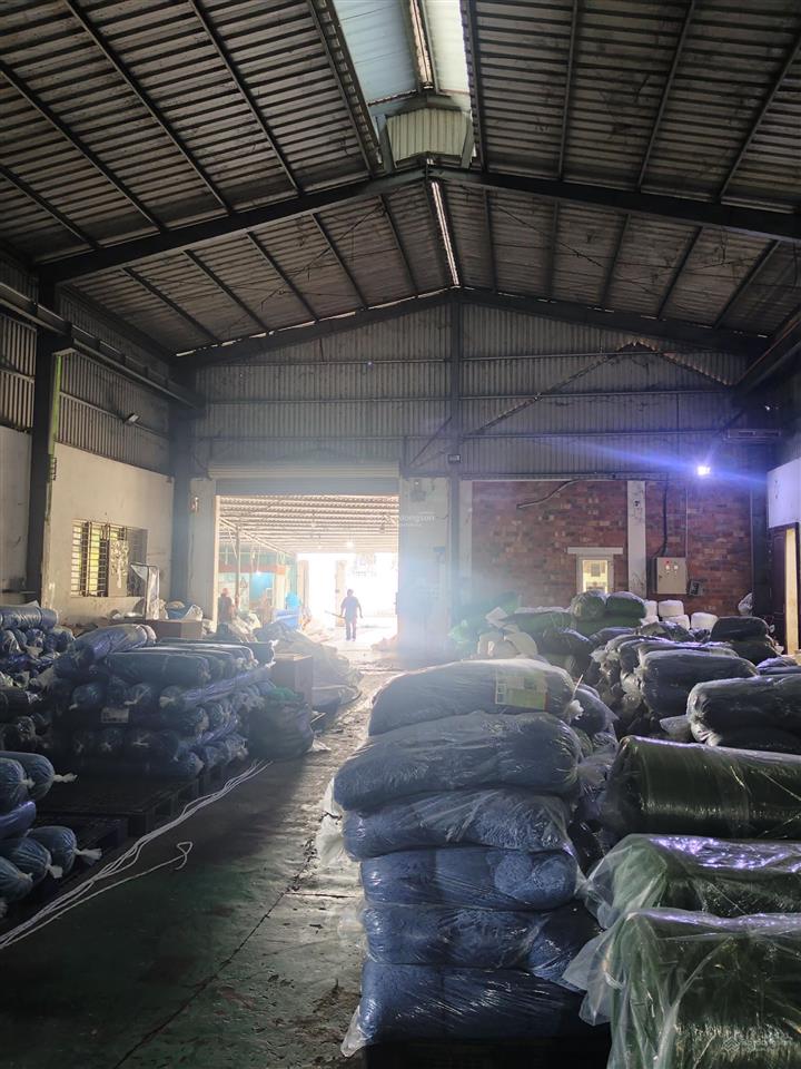 Cho thuê nhà xưởng nhị bình hóc môn, dt xưởng 1000m2, có trạm điện 400kva, giá 60tr/tháng