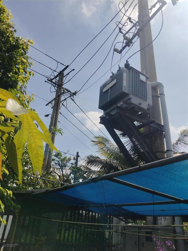Cho thuê nhà xưởng nhị bình hóc môn, dt xưởng 1000m2, có trạm điện 400kva, giá 60tr/tháng