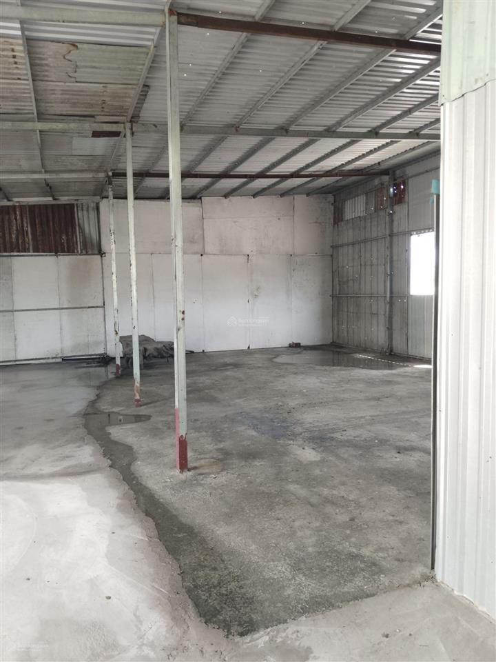 Cho thuê xưởng nhỏ hóc môn, dt xưởng 110m2, giá 5,5tr/tháng