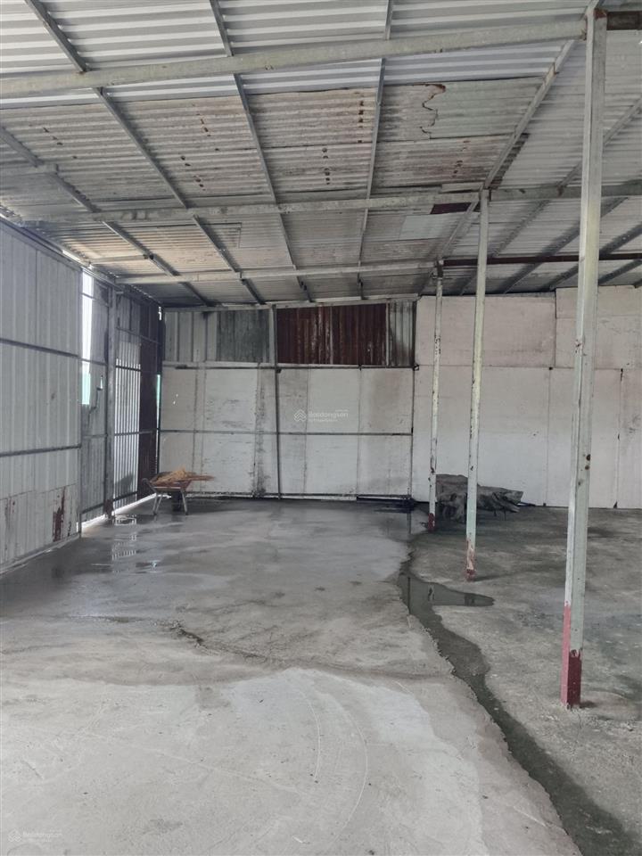 Cho thuê xưởng nhỏ hóc môn, dt xưởng 110m2, giá 5,5tr/tháng
