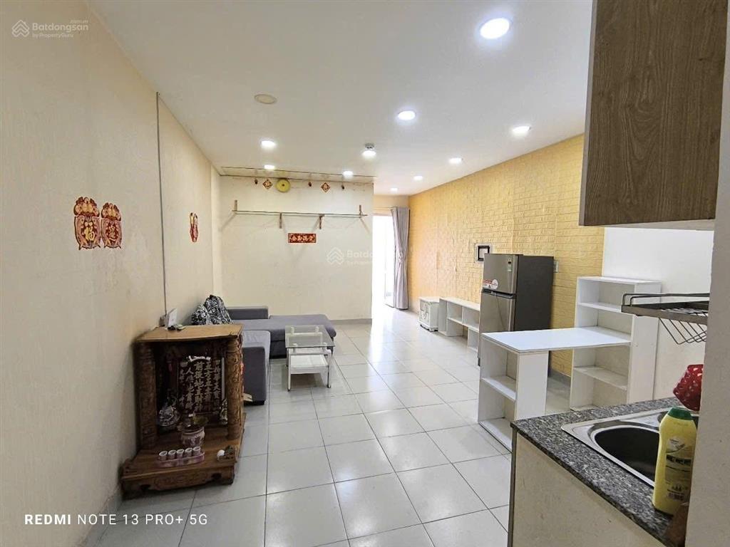 Cho thuê căn hộ 8x đầm sen, dt 50m2 1pn 1wc giá 6,5 triệu.  0937 444 ***