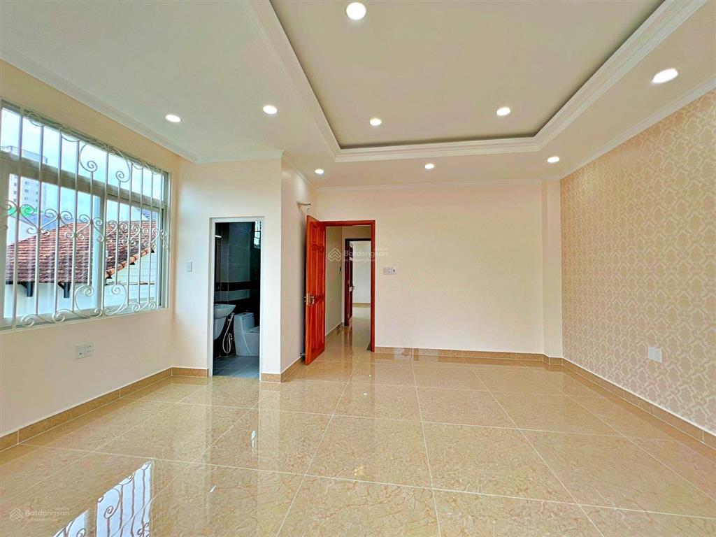 Hàng hiếm  nhà 5 tầng 2 mặt tiền  đường số 17 hbc  sát tttm gigamall  từ phạm văn đồng vào 50m
